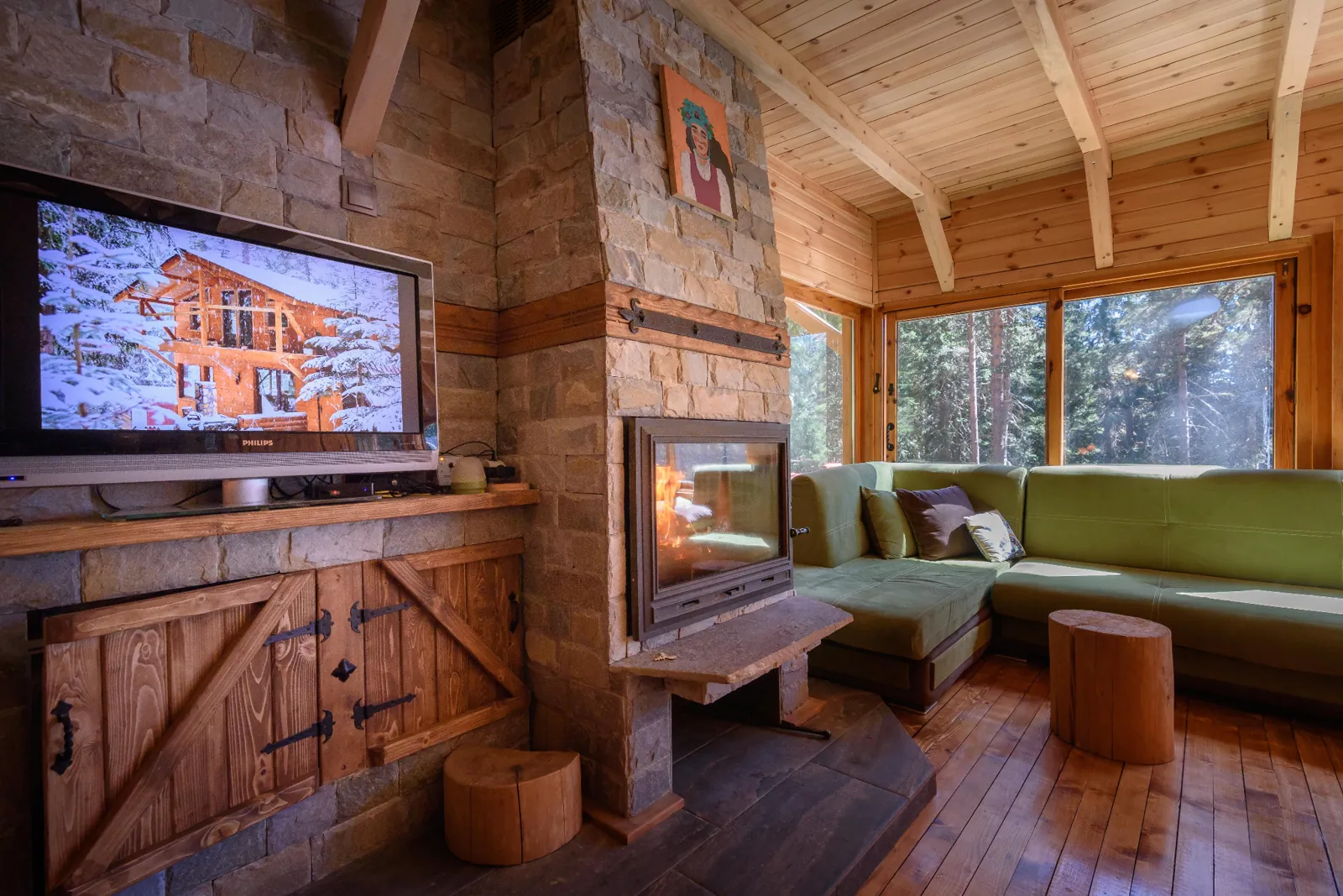 Уют дърво и камък — 2