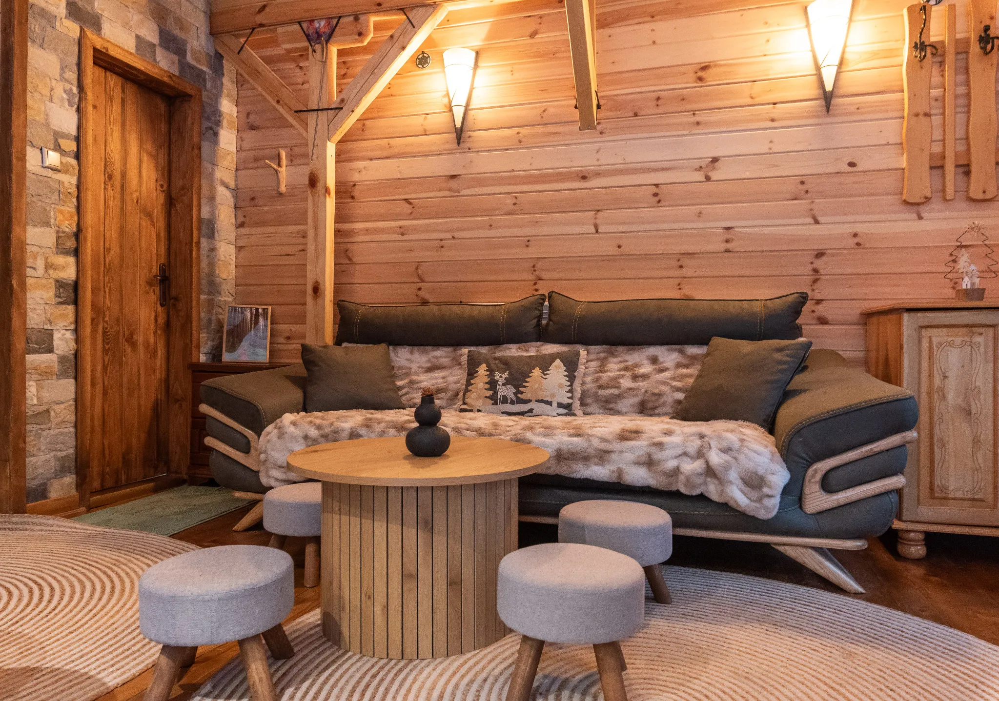 Всекидневна 3