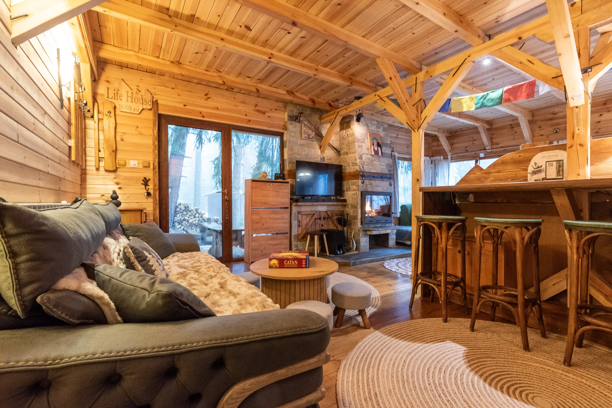 Всекидневна 7